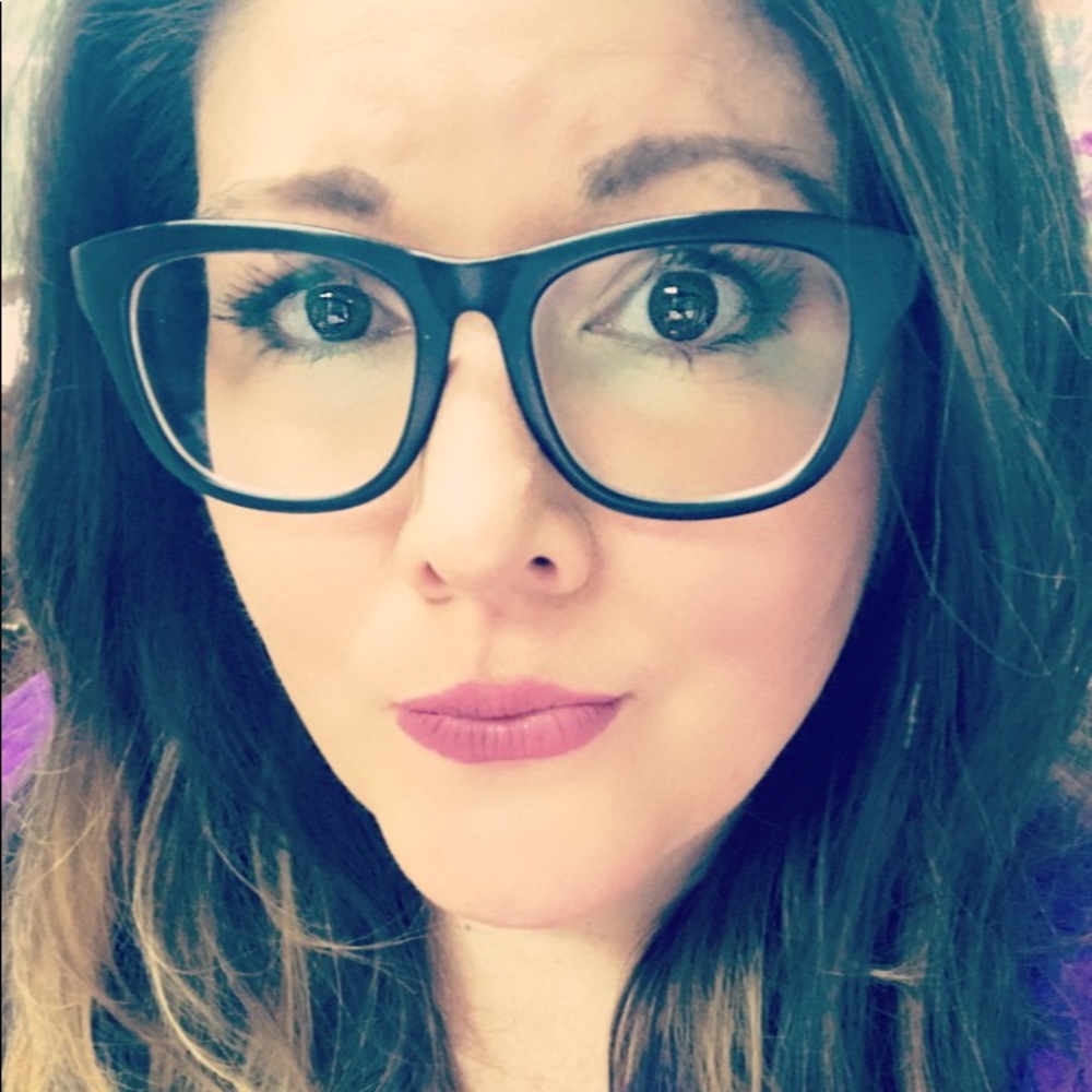 Meet your Posher, Melissa